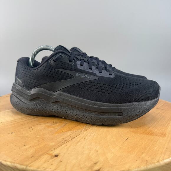 Brooks Ghost Max 2 Womens Size 10 (2E) Extra Wide Shoes Running Sneaker Black - Picture 1 of 9